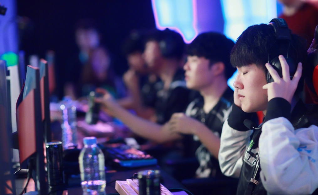 JackeyLove新星突破纪录表现惊艳,C9未来可期!