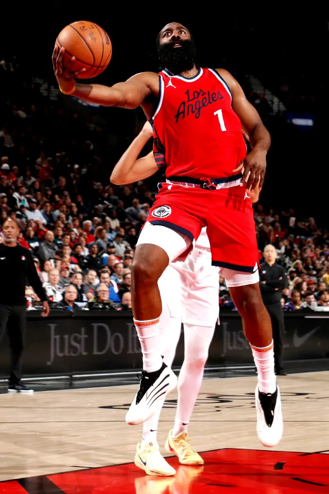 哈登新星高光表现表现惊艳,G2未来可期!的简单介绍